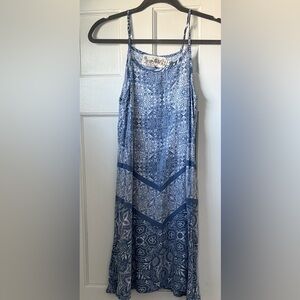 Aventura Blue and White Floral Top